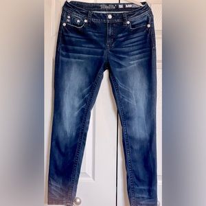 Miss Me Size 30 Straight Leg Dark Wash